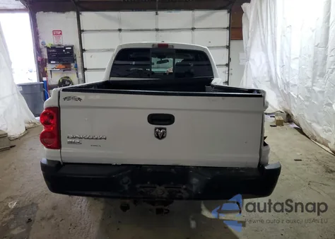 2007 Dodge Dakota Quad Slt z USA, uszkodzony, nr VIN 1D7HW48K47S141558